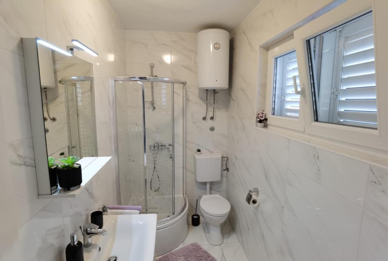 Apartman Sara Преко Экстерьер фото