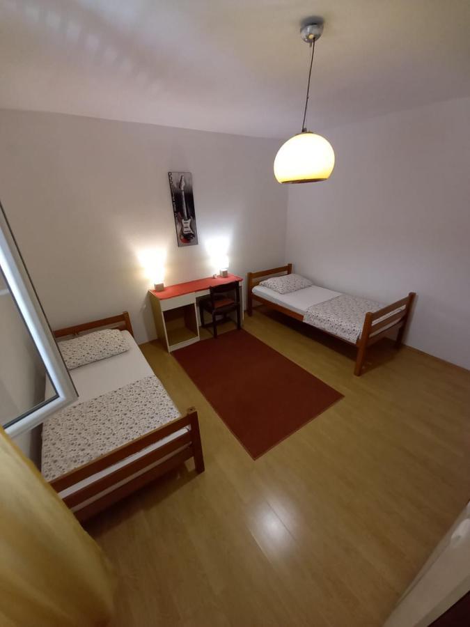 Apartman Sara Преко Экстерьер фото