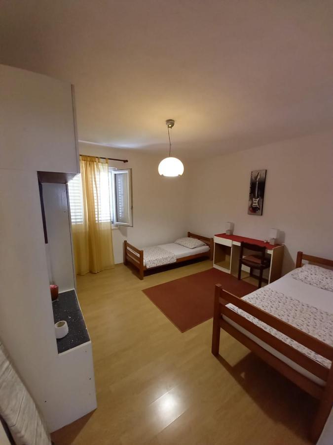 Apartman Sara Преко Экстерьер фото