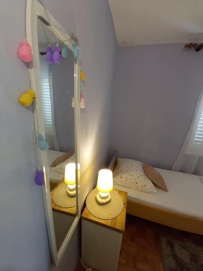 Apartman Sara Преко Экстерьер фото